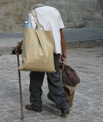 Anciano en La Habana