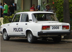 Auto Lada Policia Cuba