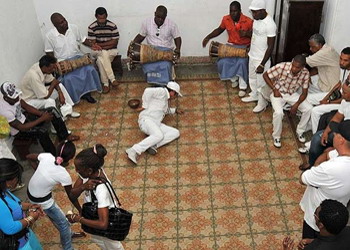 Ceremonias de la religión Yoruba en Cuba