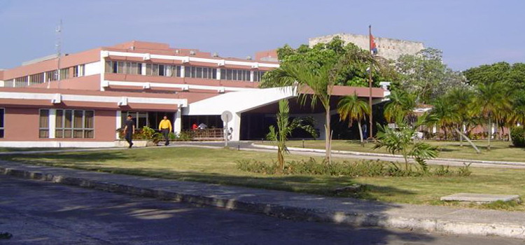 Hospital CIMEQ en Cuba